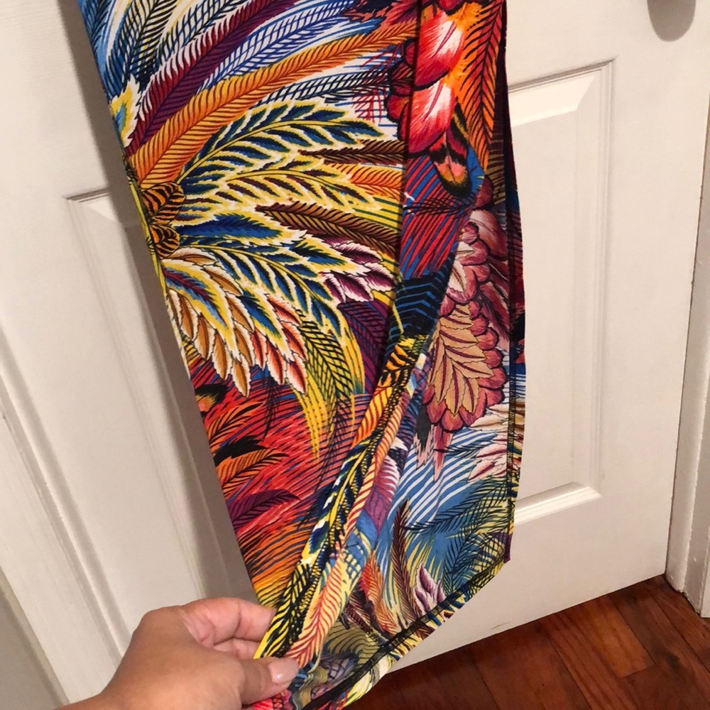 Printed Body con - Picture 4 of 8